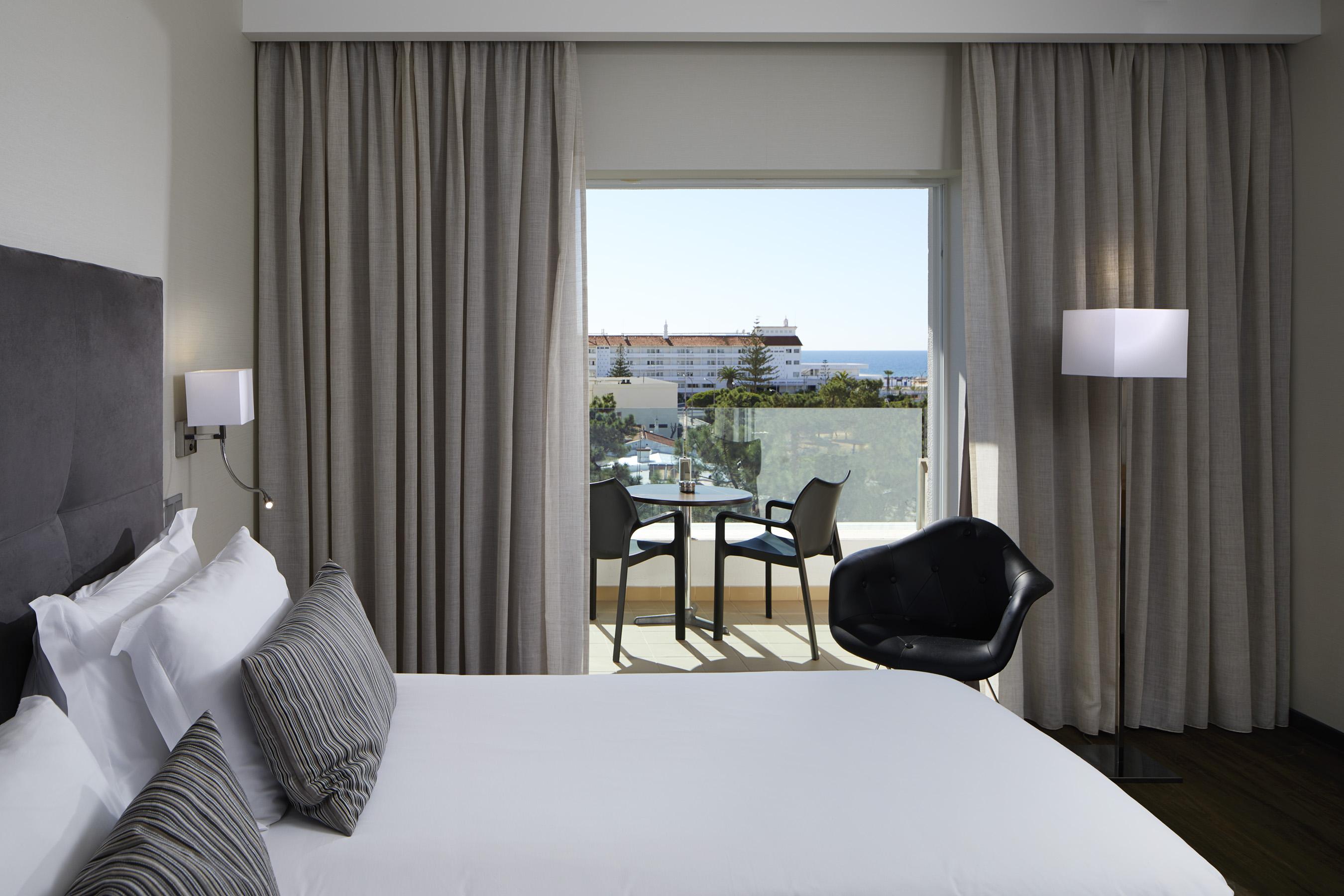 Alcazar Hotel & Spa Monte Gordo Exteriör bild